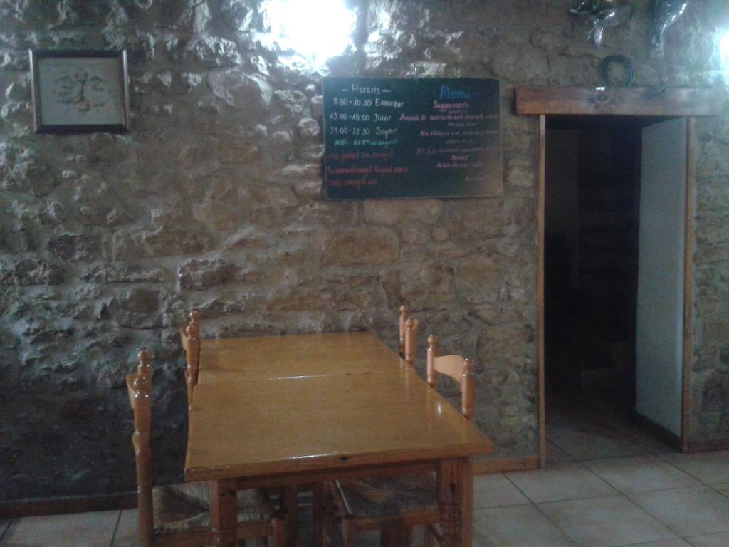 Casa Angrill Hotel Oliana Luaran gambar