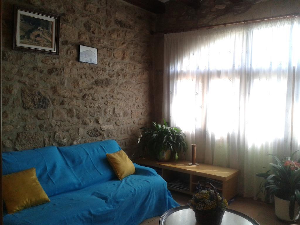 Casa Angrill Hotel Oliana Luaran gambar
