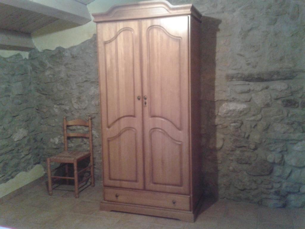 Casa Angrill Hotel Oliana Bilik gambar